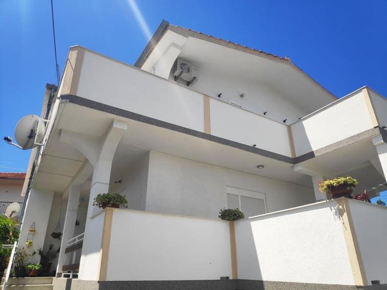 Apartmani Lucica Jezera Exterior photo