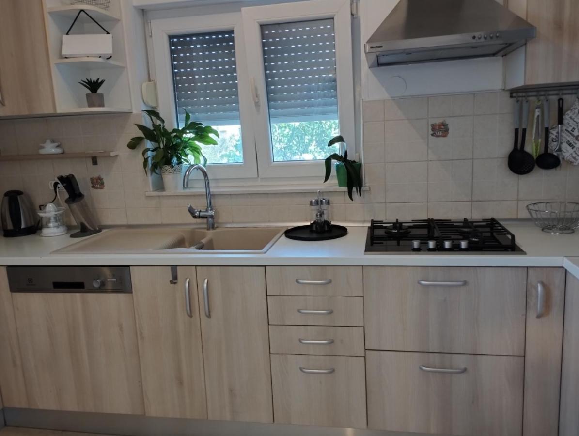 Apartmani Lucica Jezera Exterior photo